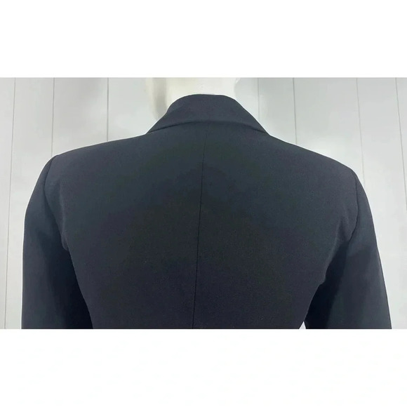 Le suit Women’s black lined blazer 3 button pleated Jacket Career Sz 2 Petite - Picture 5 of 7